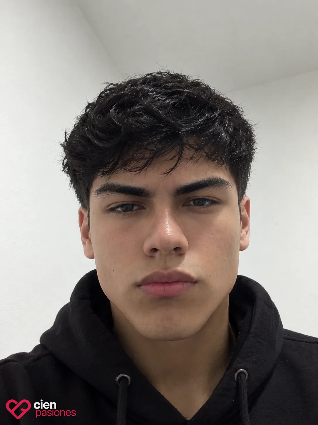 Busco mujeres o parejas para follar gratis